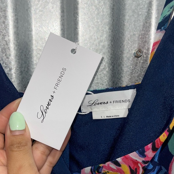 Lovers + Friends | NWT! Darcy Maxi Dress in Rose Garden Floral Size: Small - Picture 3 of 3